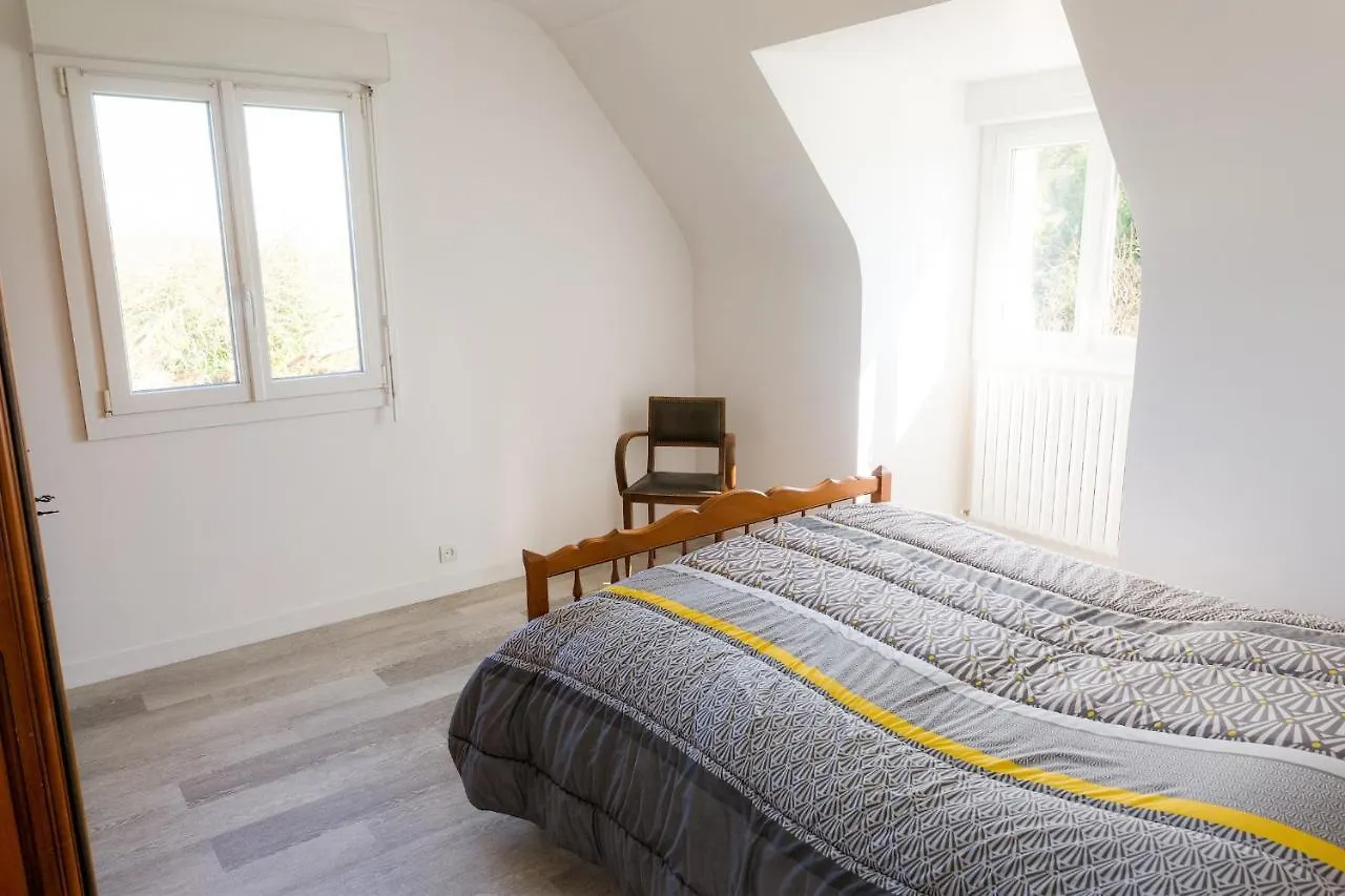 Jolie Maison Pour 10 Personnes Avec Jardin Plobannalec-Lesconil 0*,