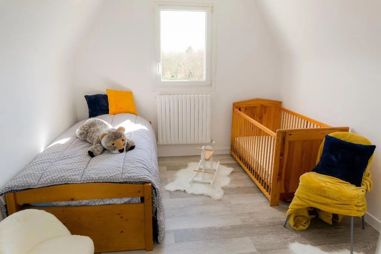 Holiday home Jolie Maison Pour 10 Personnes Avec Jardin Plobannalec-Lesconil